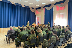 «Урок мужества» прошел в районной школе № 2001