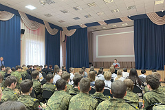 Урок мужества: «Память сильнее времени»